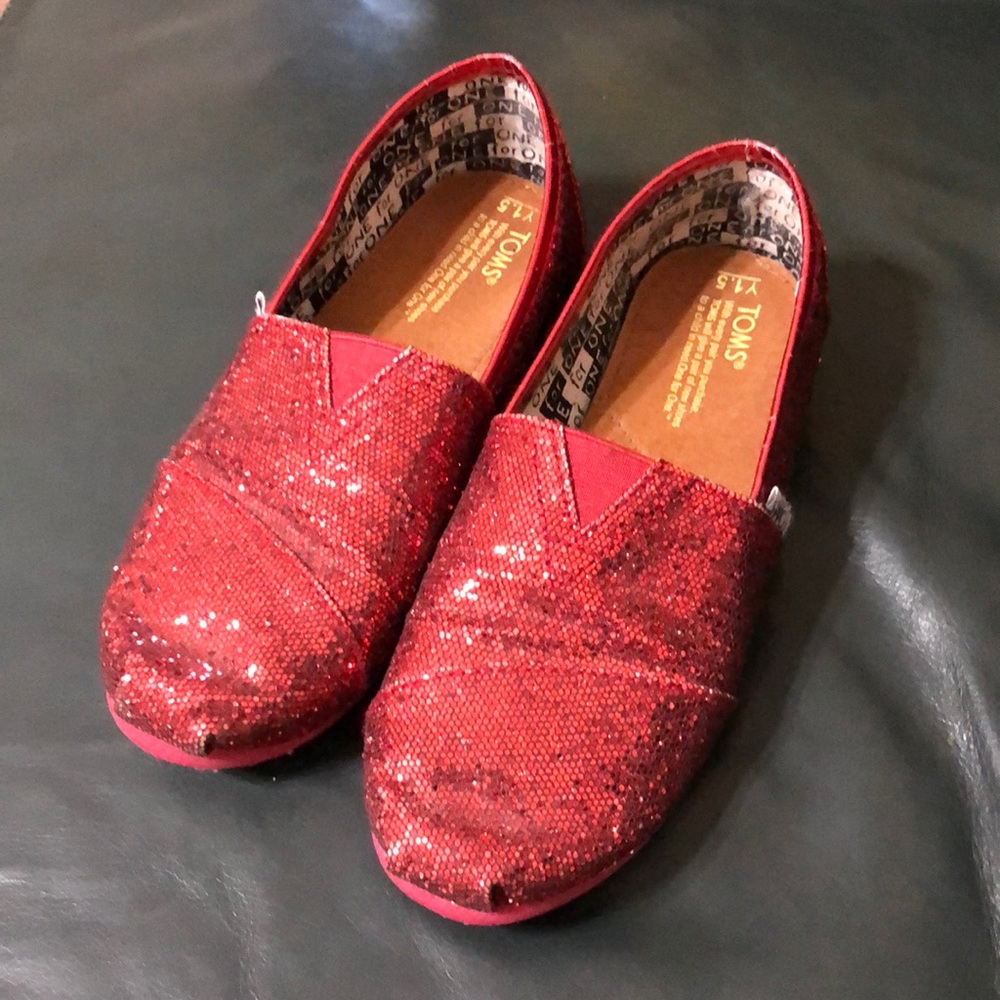Size 1.5 red sparkly Toms